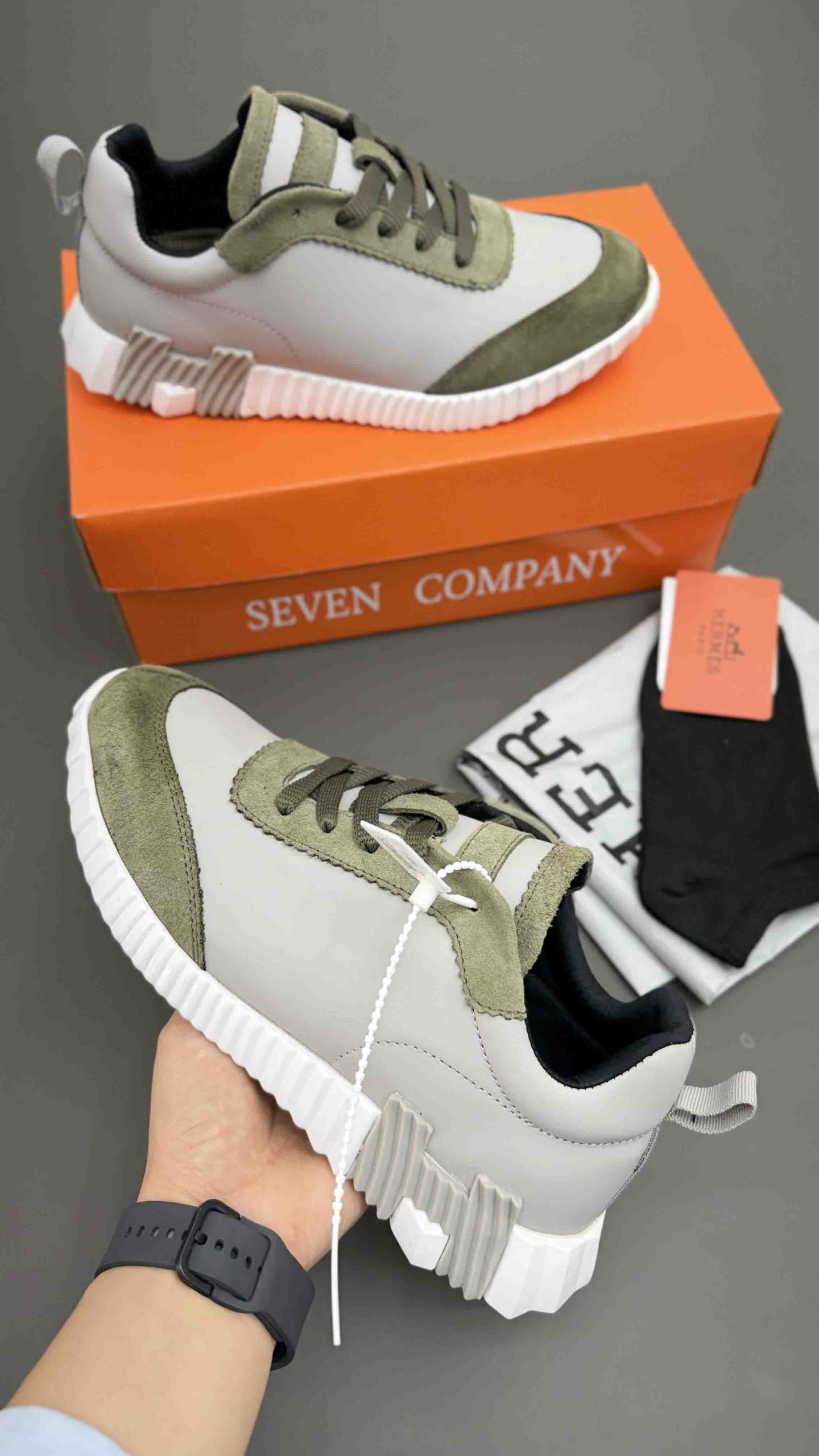 hermes-bounce-style-cream-olive-sneakers کتانی اسپرت مردانه طرح هرمس مدل بونس سفید زیتونی